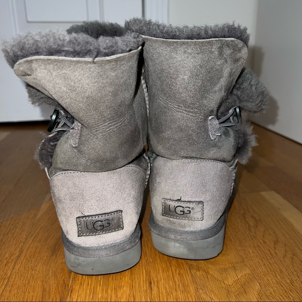 Bailey Button Uggs - image 3